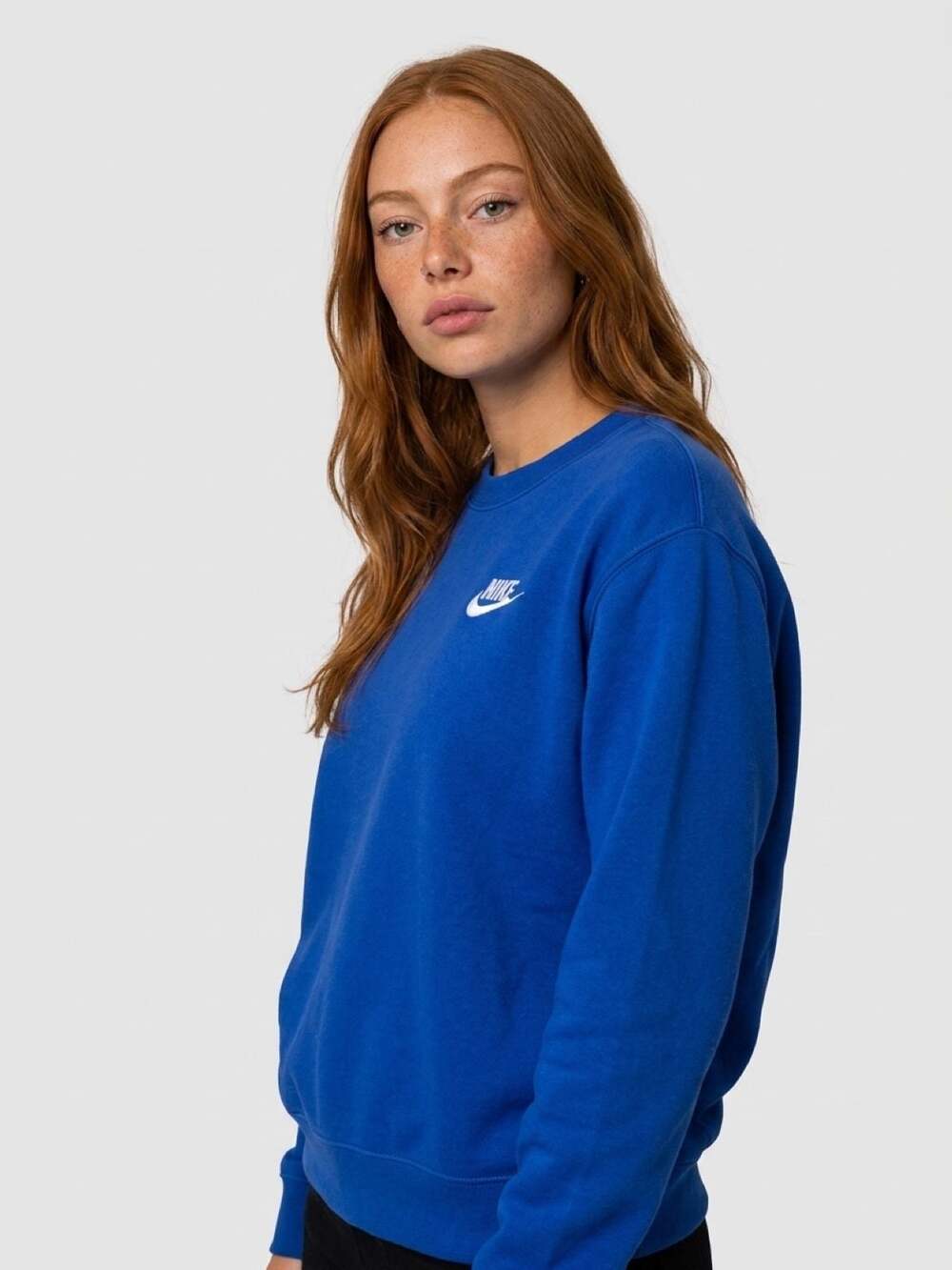 Nike Men's Sportswear Club Fleece Crewneck Sweatshirt in Game Royal